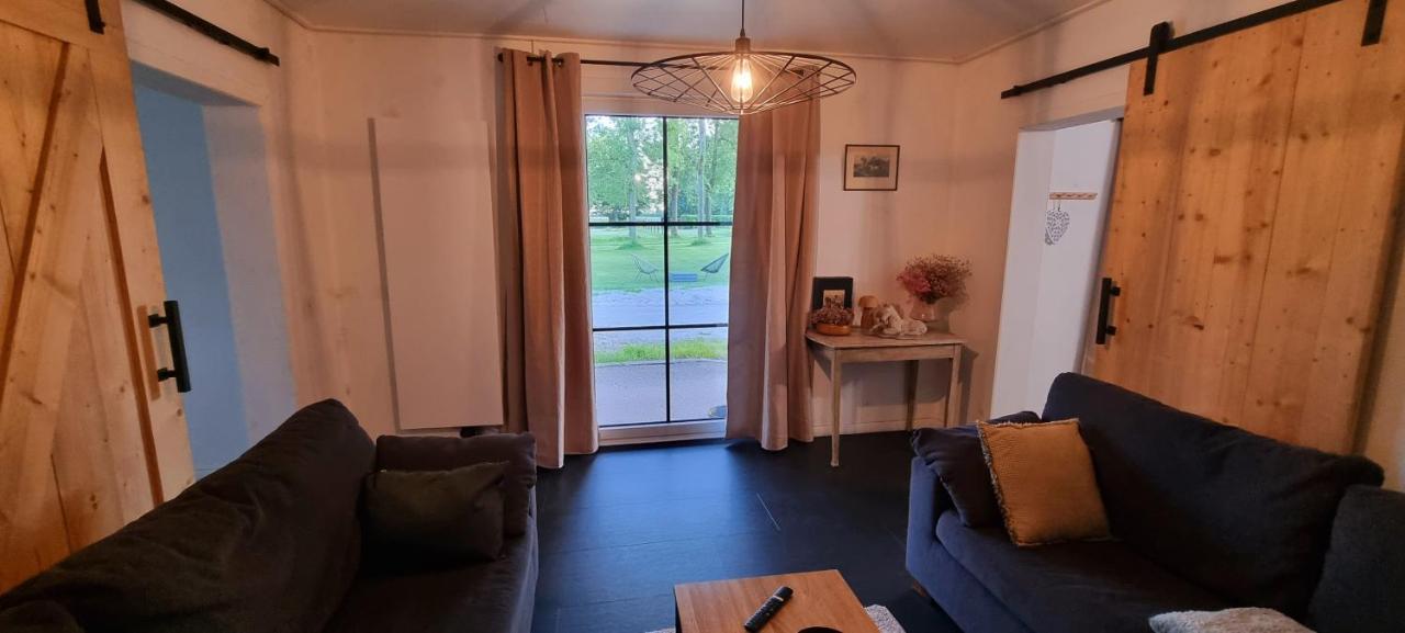 Gite Haras Du Bois De Formerie Exteriör bild