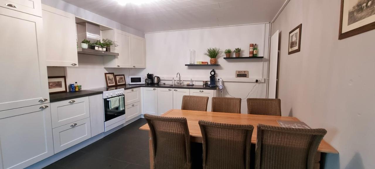 Gite Haras Du Bois De Formerie Exteriör bild