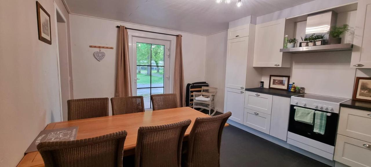 Gite Haras Du Bois De Formerie Exteriör bild